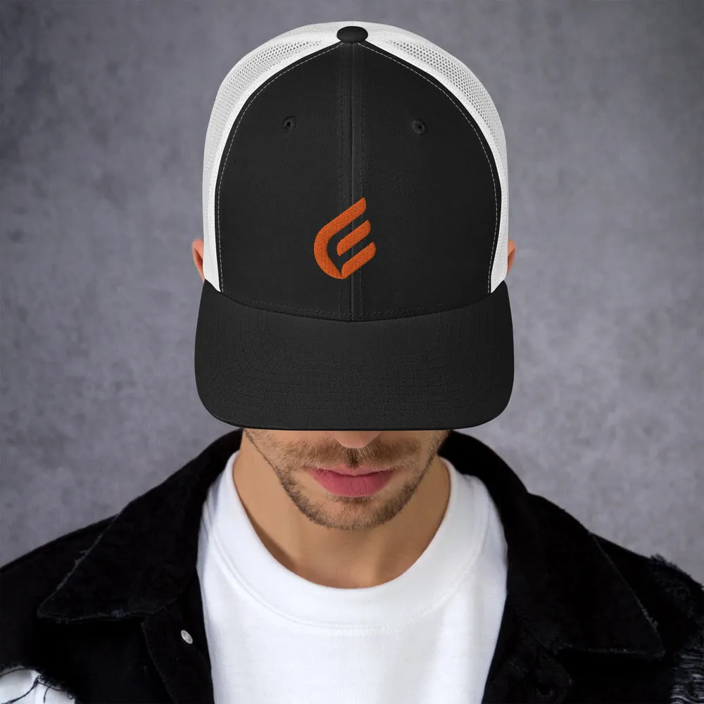1:Cor Orange | Embroidered Trucker Cap
