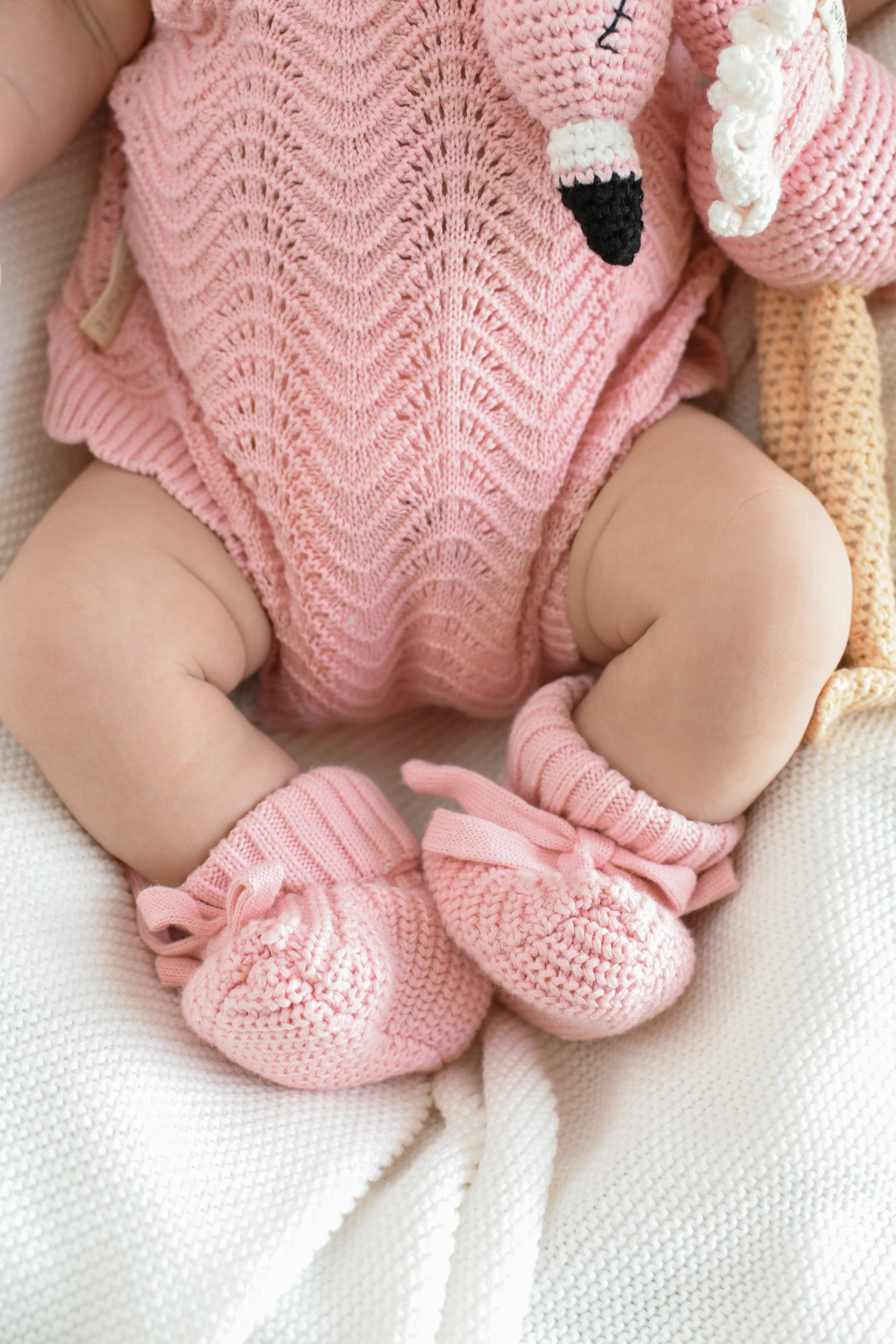 3LC Textured Knit Booties | Pink