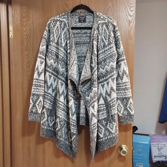 Abercrombie &amp; Fitch Open Front Cardigan Medium