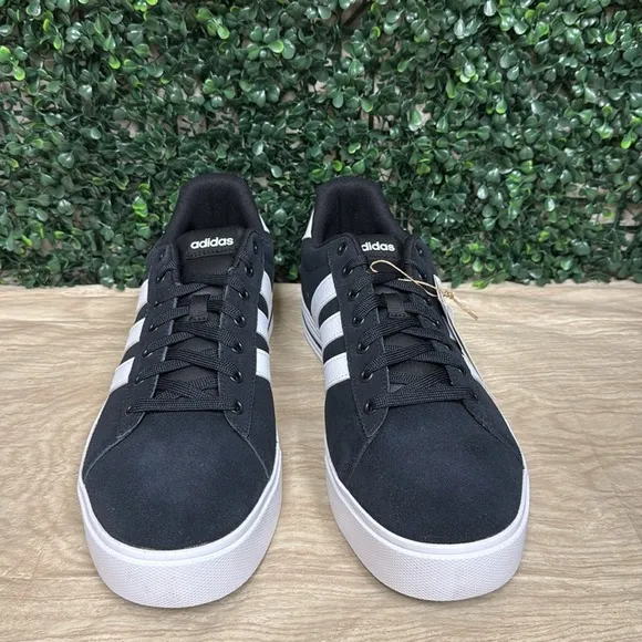 Adidas Men's Daily 4.0 Sneakers Black/White - 12