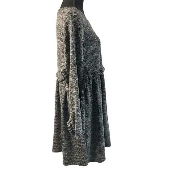 Anthropologie RO   DE Stella Long Sleeve Ruffled Sweater Knit Dress Size Medium