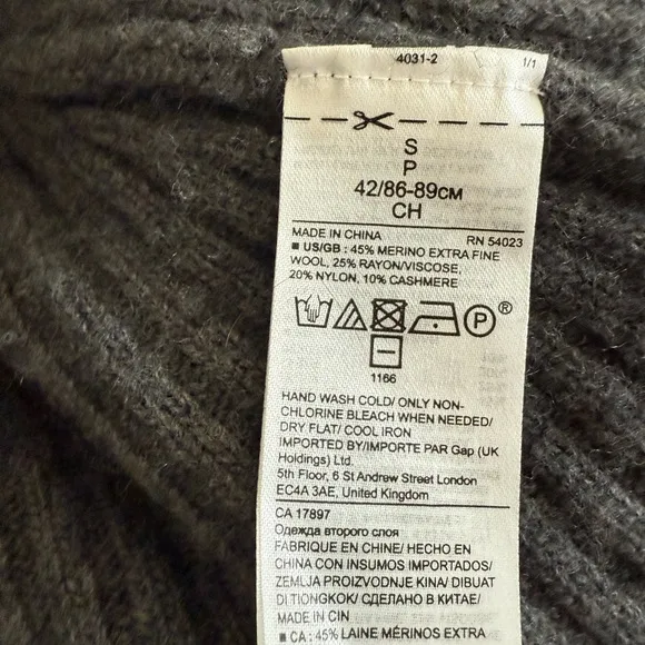 Banana Republic Gray wrapped sweater  Size S