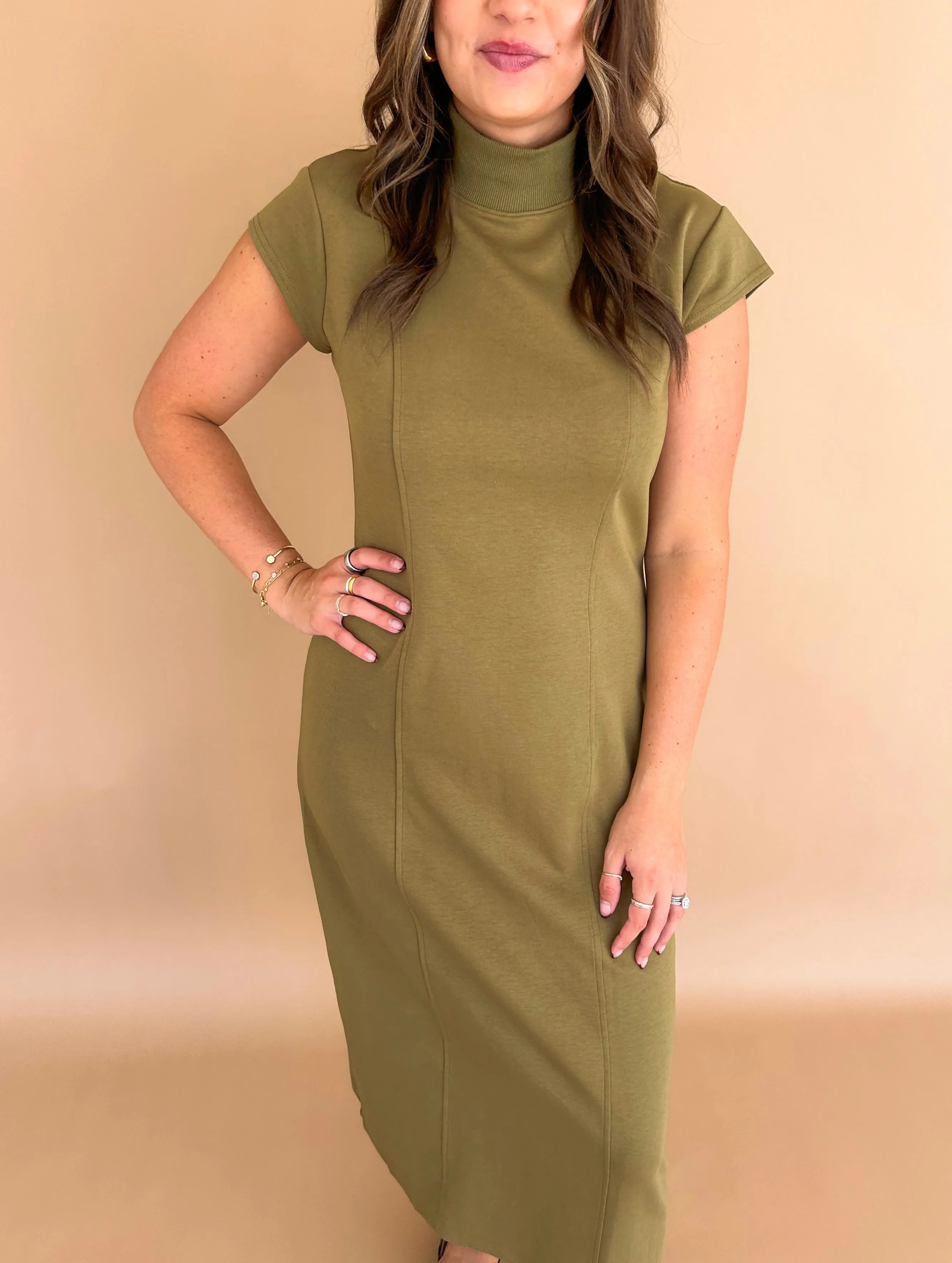 Blair Cap Sleeve Sheath Midi Dress (Olive)