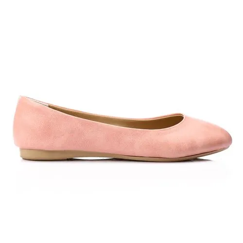 Comfortable Ballerina