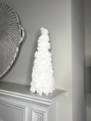 Cozy Christmas Tree White