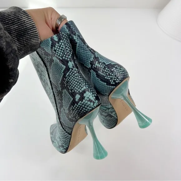 Gianna Bini Fawlie Blue Snake Print Leather Clear Flared Heel Booties Size 6