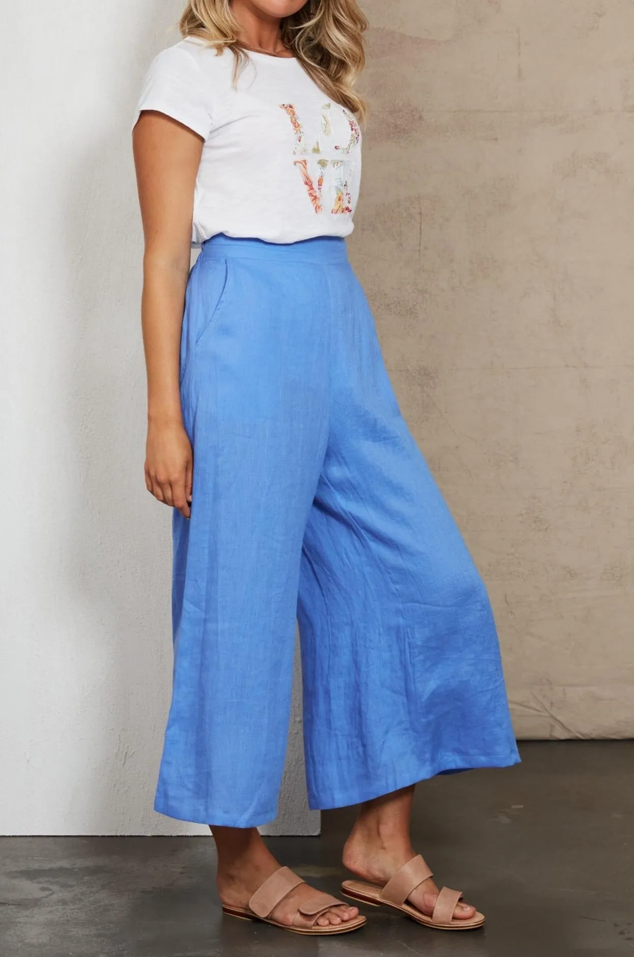 Indica Crop Pant - Capri