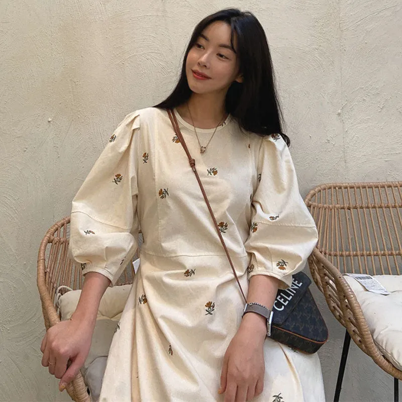INSTOCK-Korean Daisy Dress, Cute & Comfy Spring Vibes