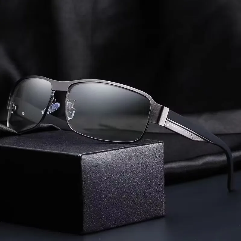 INSTOCK-New polarized trendy and stylish sunglasses for men.