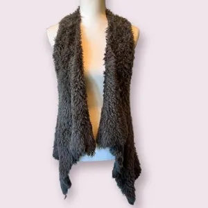KENSIE | Gray Shaggy Waterfall Faux Fur Vest