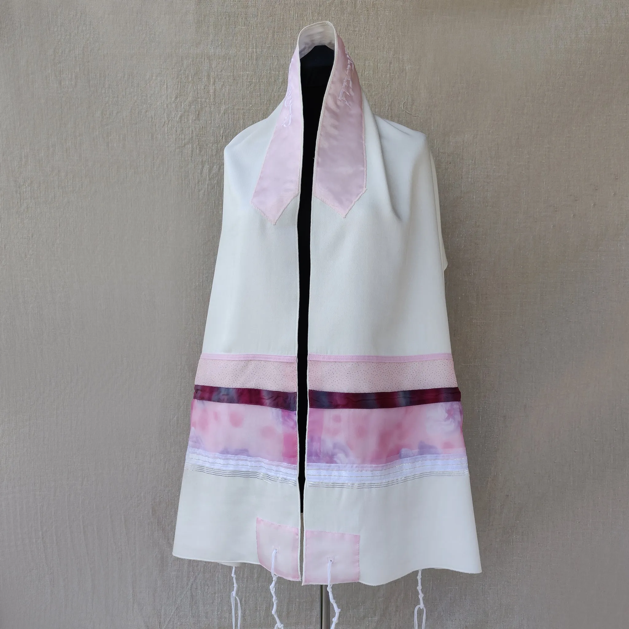 Lady Gabrieli - Viscose Tallit - Pink Glliter