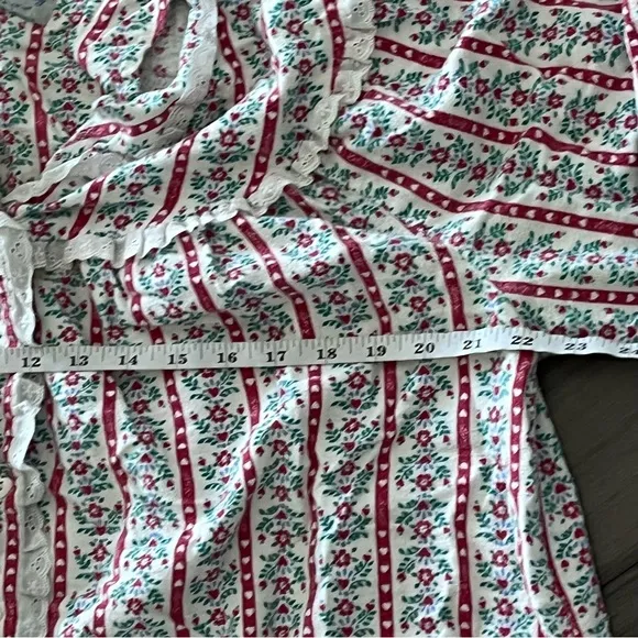 Lanz of Salzburg Floral and Heart Long-Sleeve Nightgown - Size Medium/Large