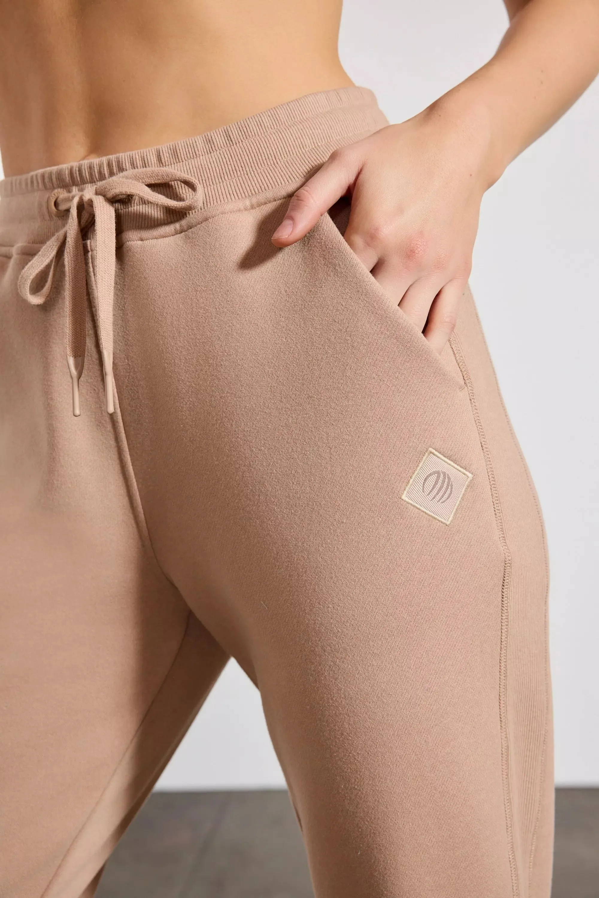 Luxefleece Jogger - Warm Taupe