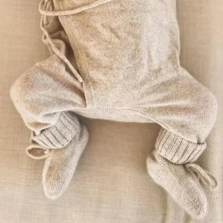 Marlow Premium Cashmere Booties (Apricot Beige)