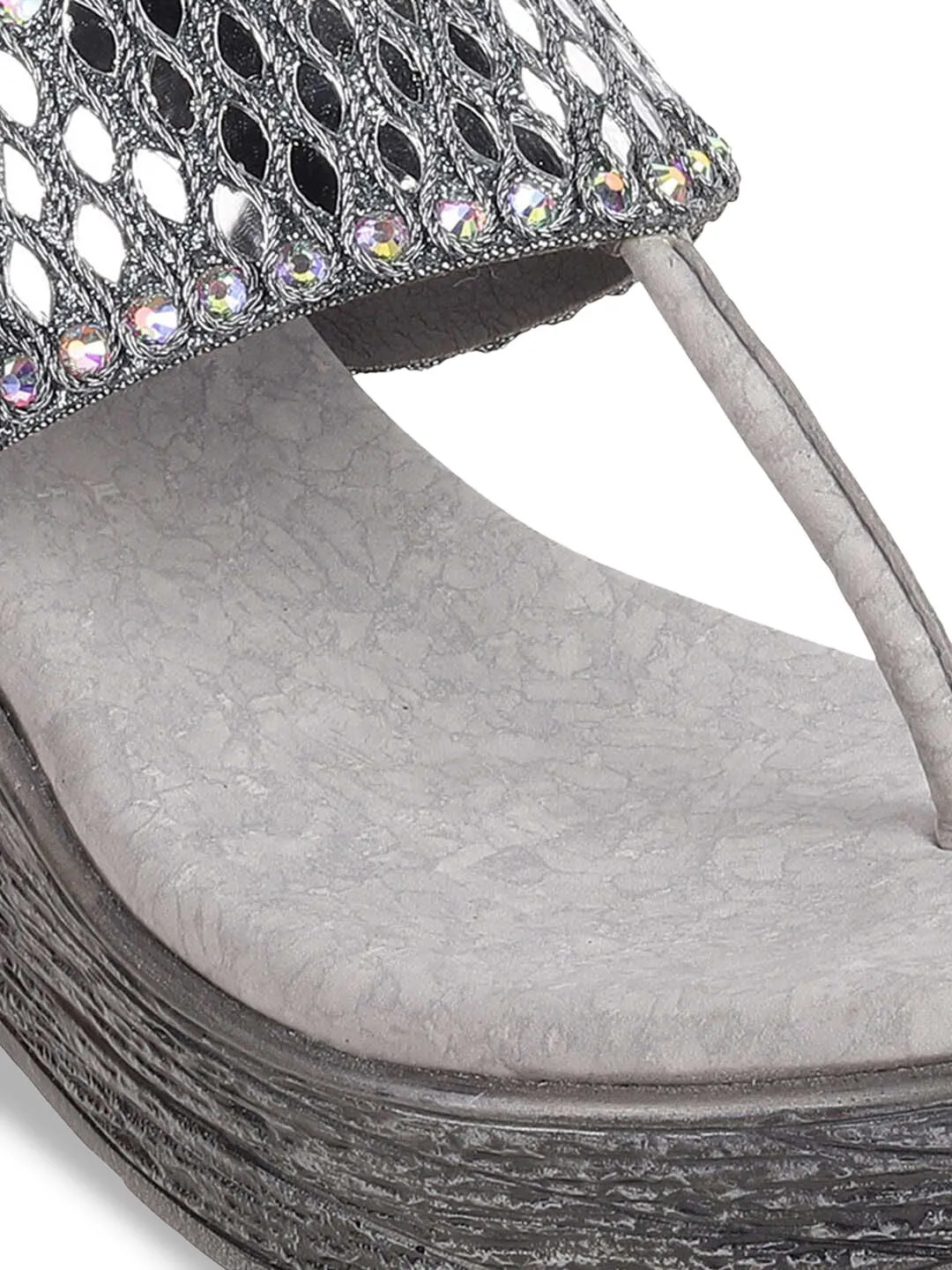 Mochi Wedge Sandals