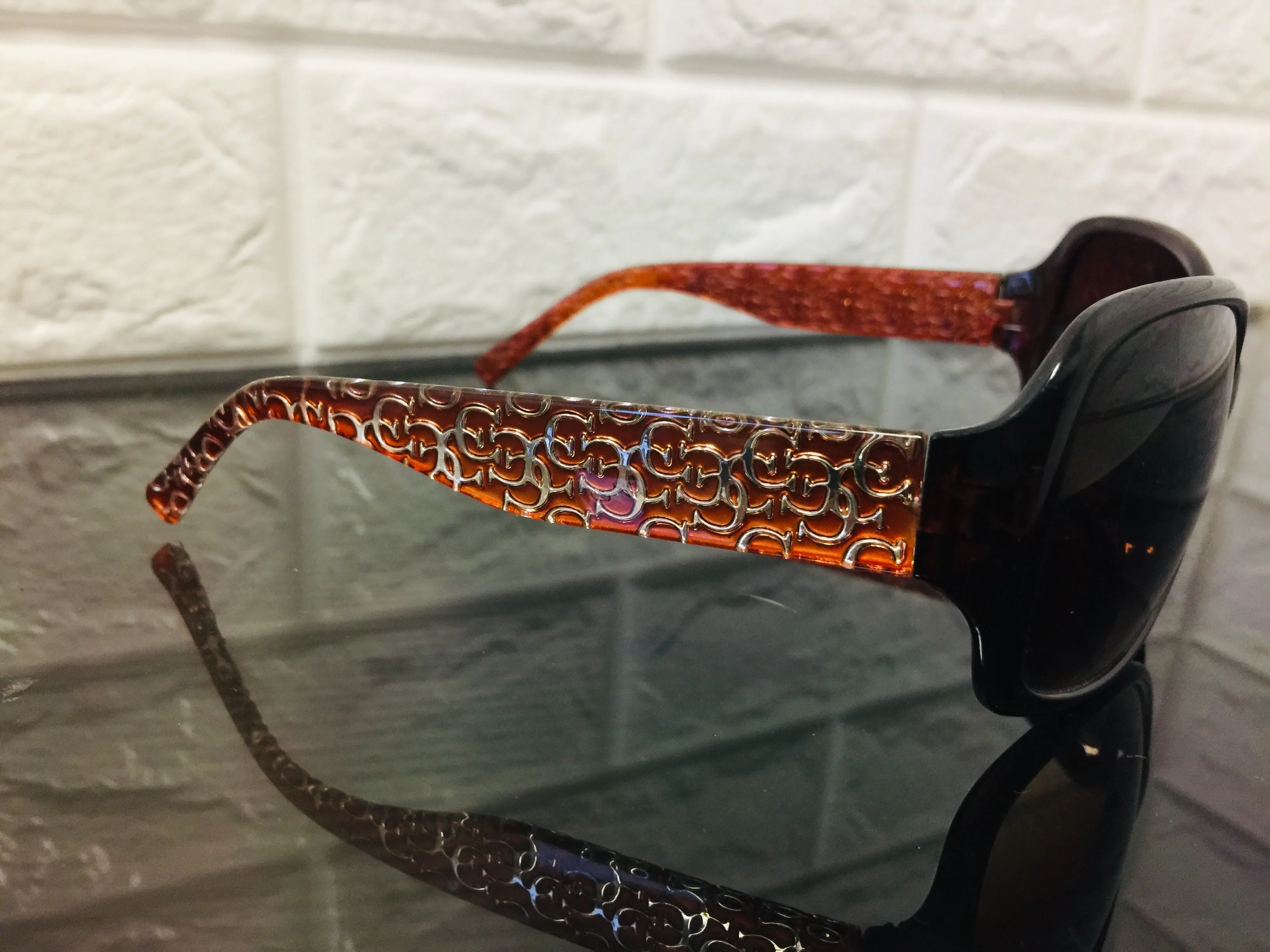 New Designer Rep. Sunglasses, 400 UV Protection! Stylish Gradient Lenses!