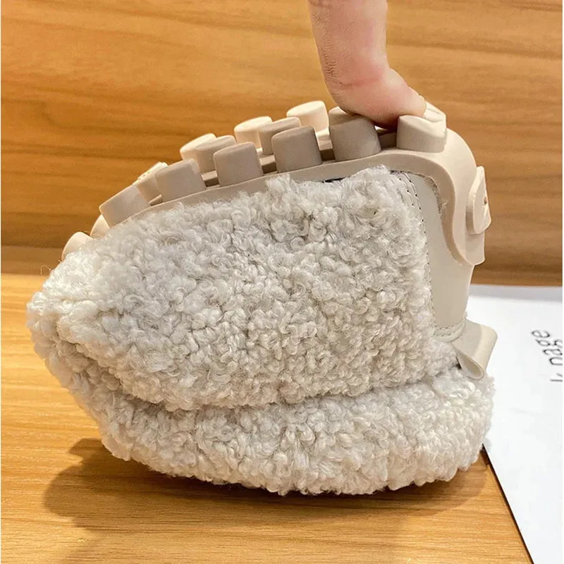 new women's winter warm outdoor shoes plush design british style white snow boots Ladies' casual flats Large size 41-43