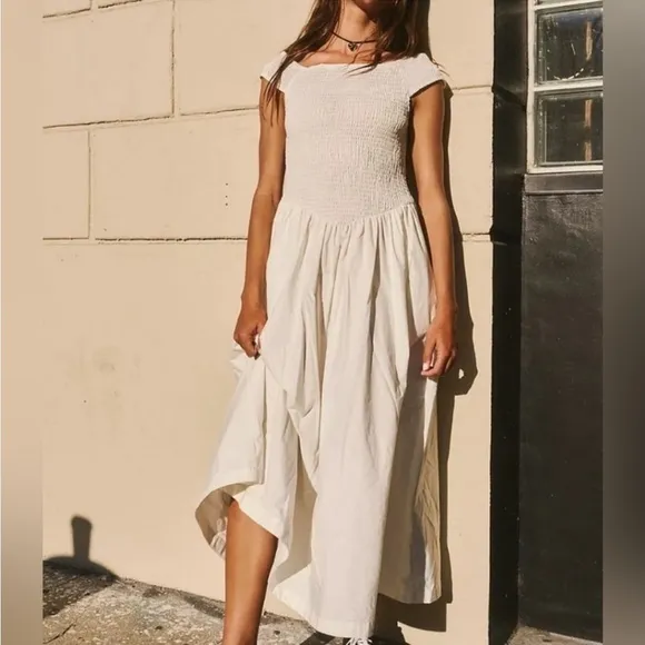 NWOT Free People Ceci Smocked Midi - Ivory