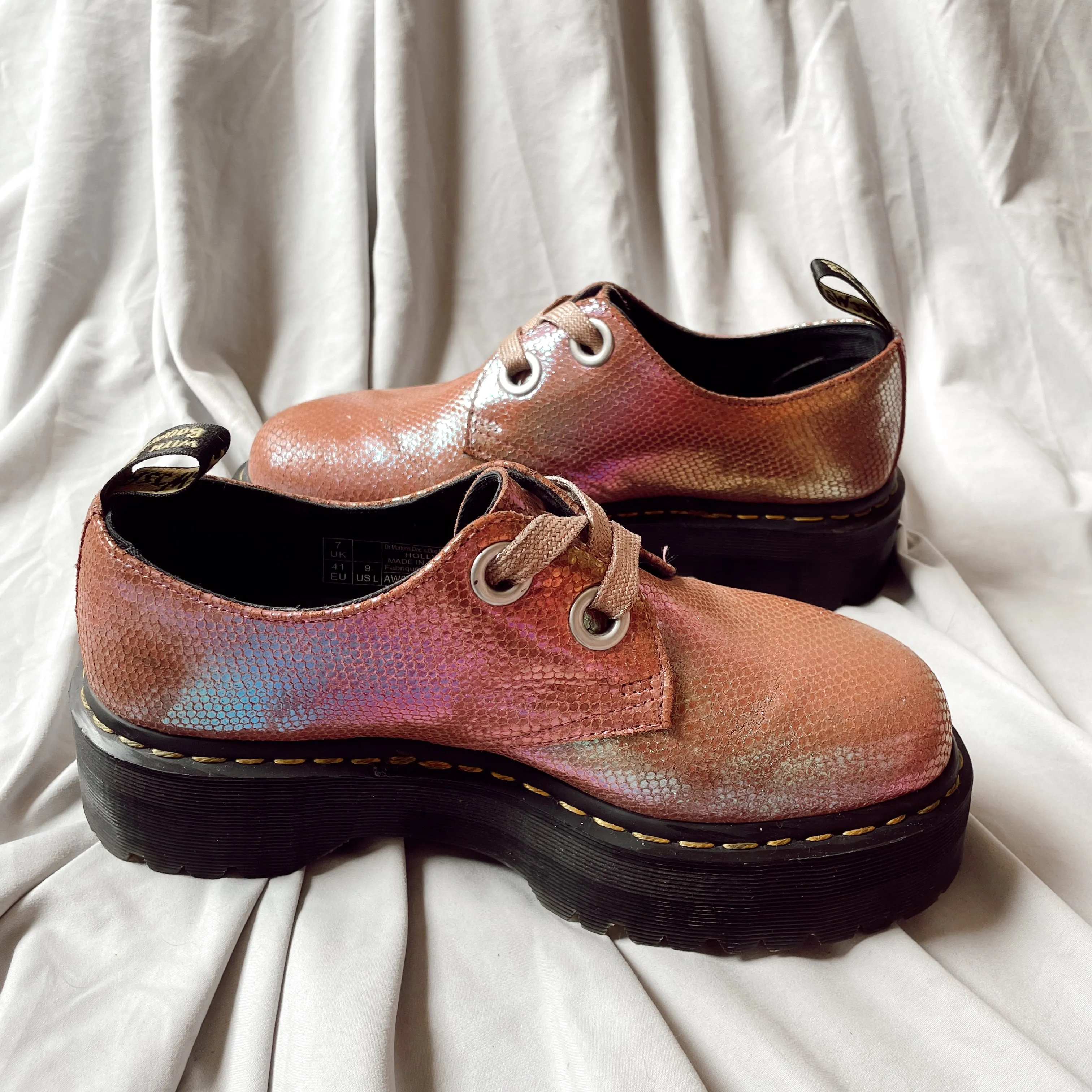 Pink Iridescent Holly