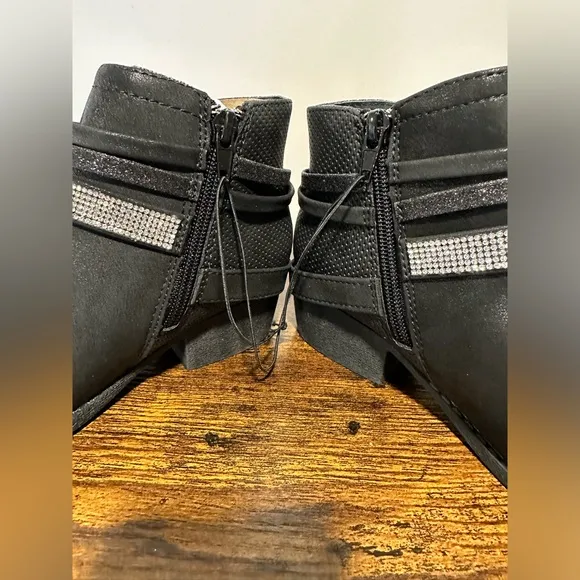 Pop Girls Black Orleans Block Heel Booties NWT Various Sizes