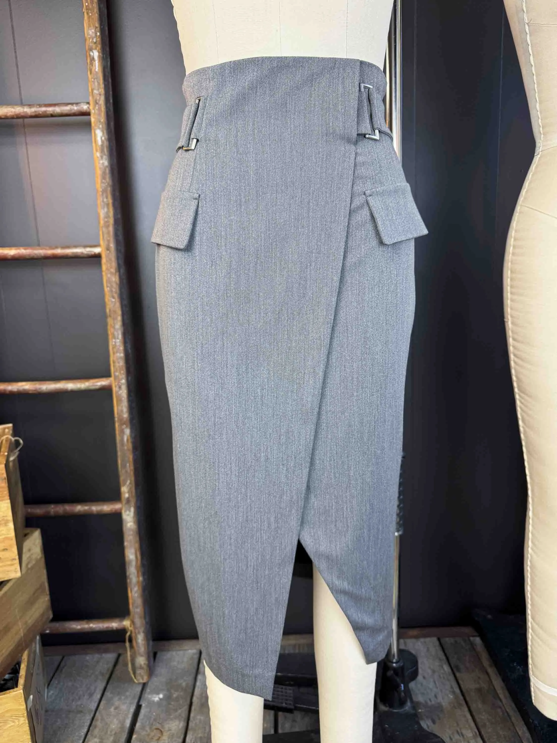 Pre loved Gray Pencil Skirt - Size S