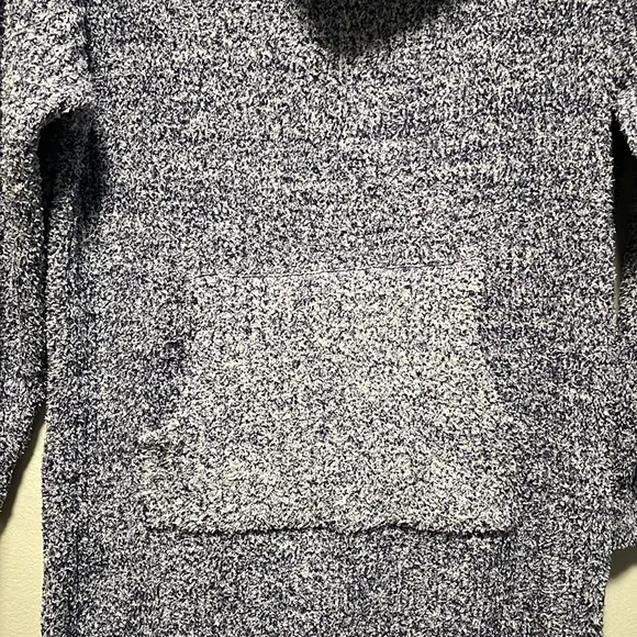 SOFTIES Marshmallow Slouch Turtleneck Lounger, Blue/Navy/White, Size S/M