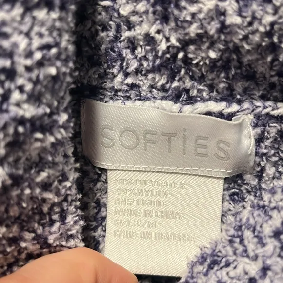 SOFTIES Marshmallow Slouch Turtleneck Lounger, Blue/Navy/White, Size S/M