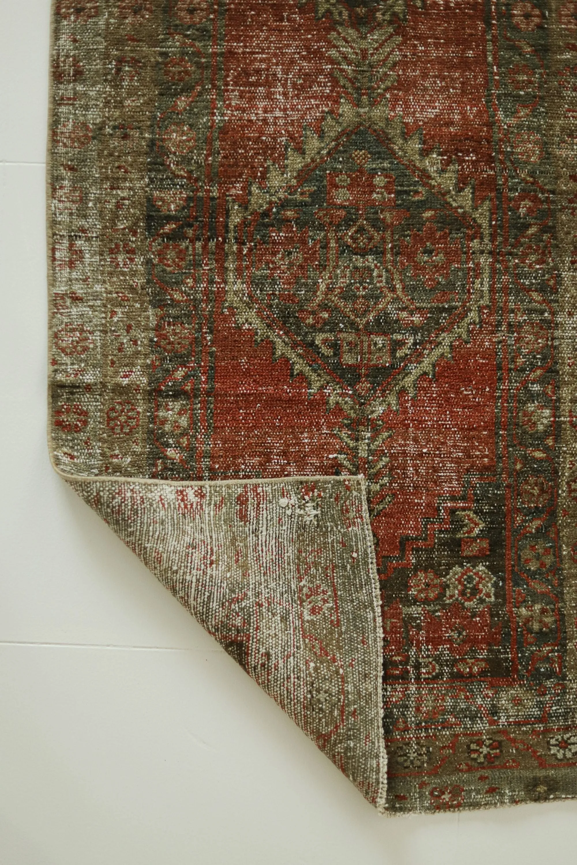 Townsend | 2'7 x 10'3