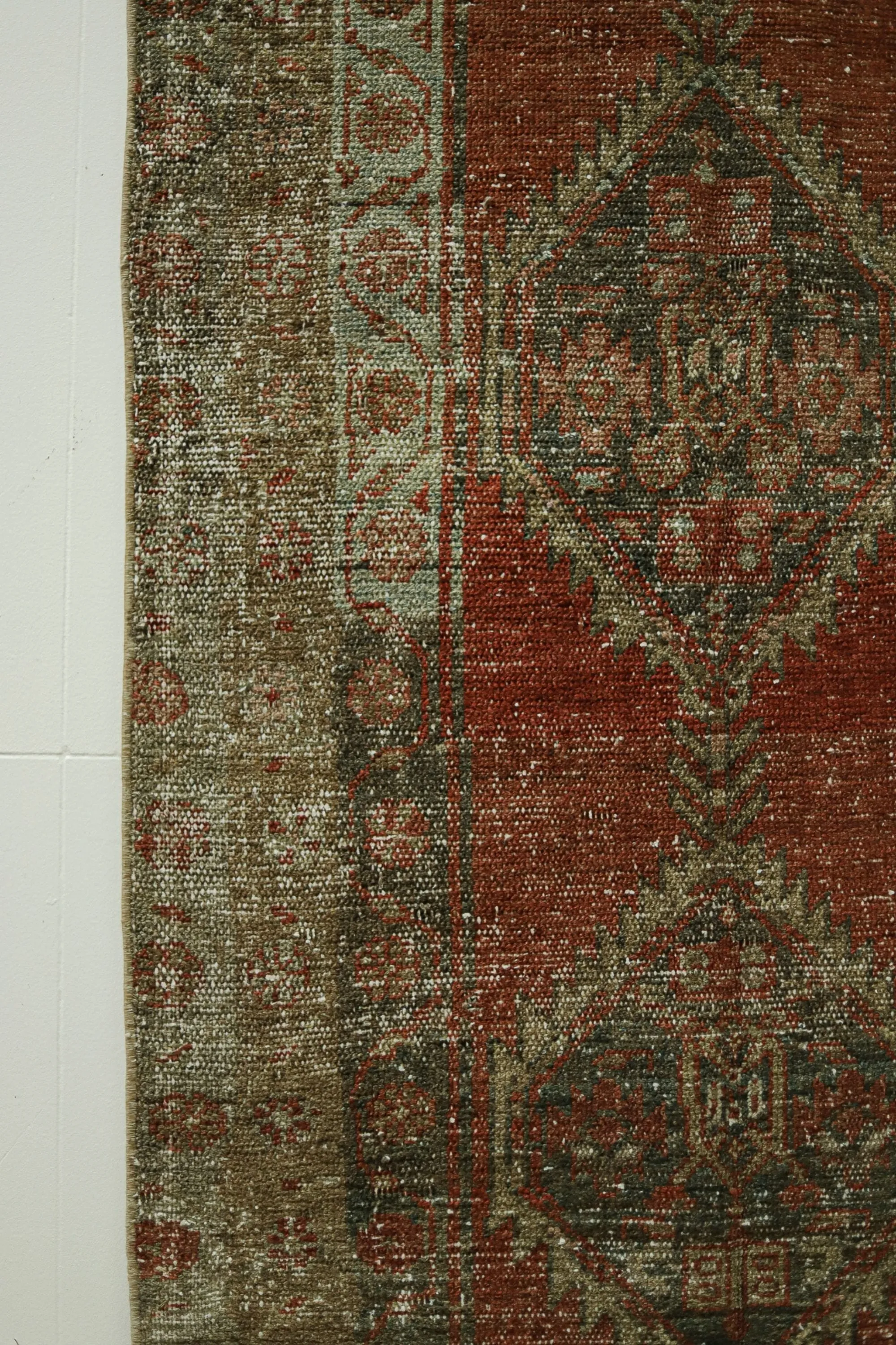 Townsend | 2'7 x 10'3