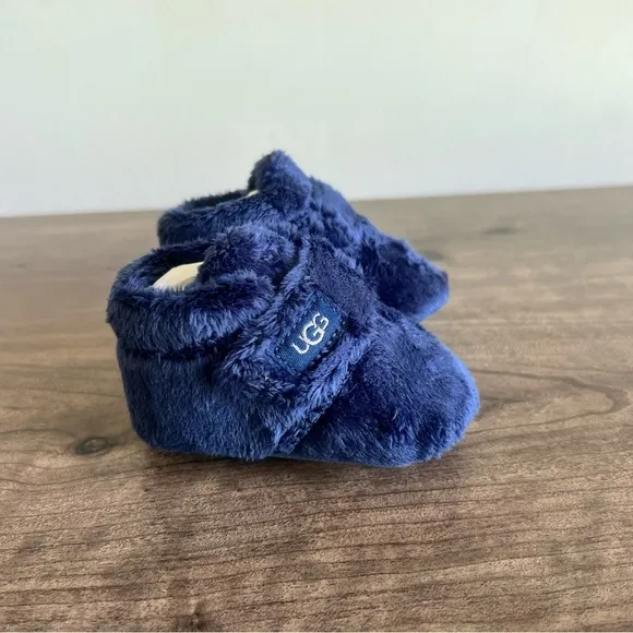 Ugg Bixbee Baby Navy Booties Size 0-6 Months