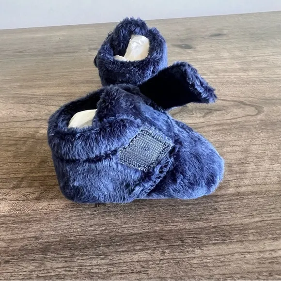 Ugg Bixbee Baby Navy Booties Size 0-6 Months