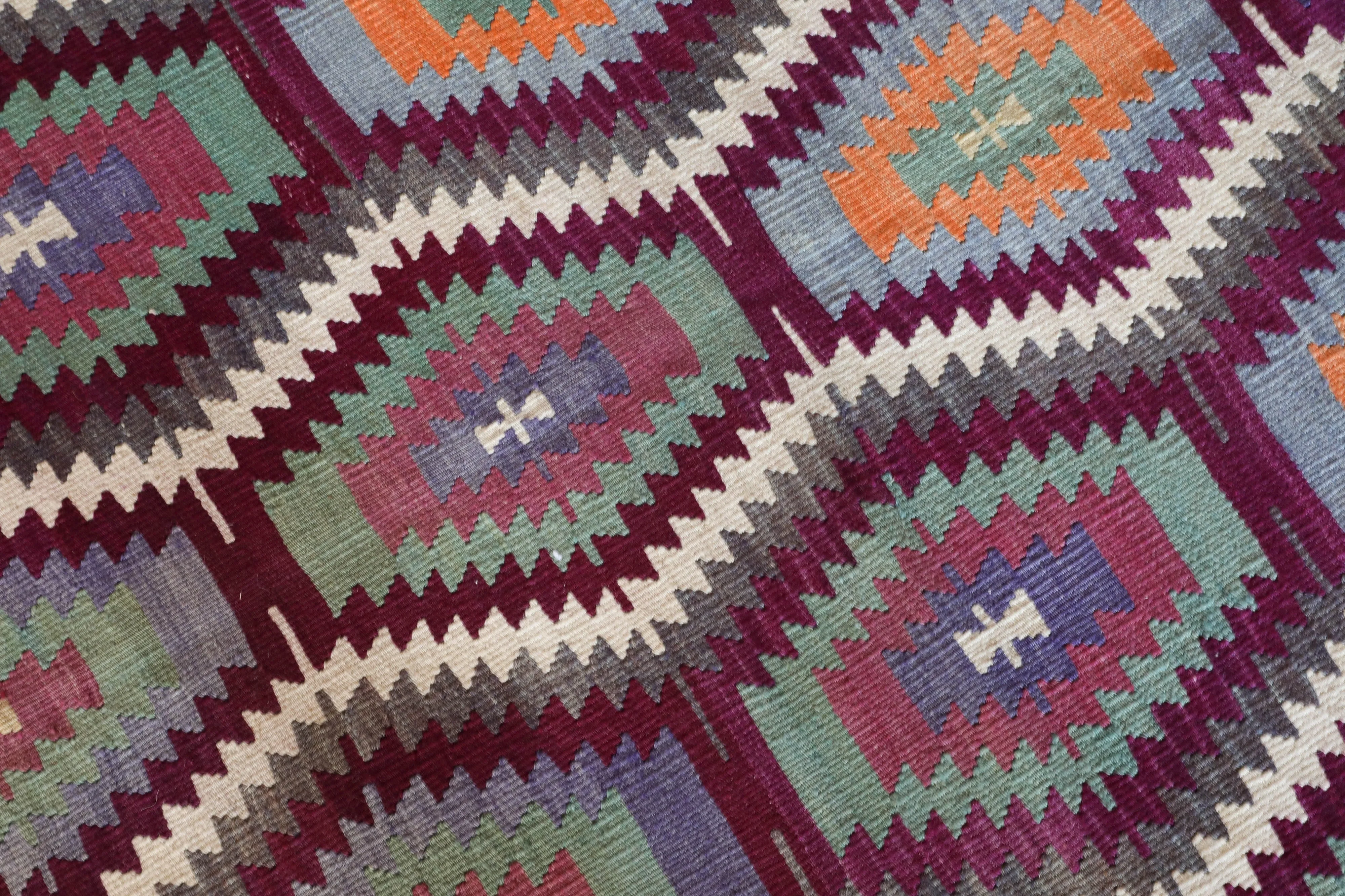 Vintage Antalya Barak Kilim Rug 5'9"x8'2"