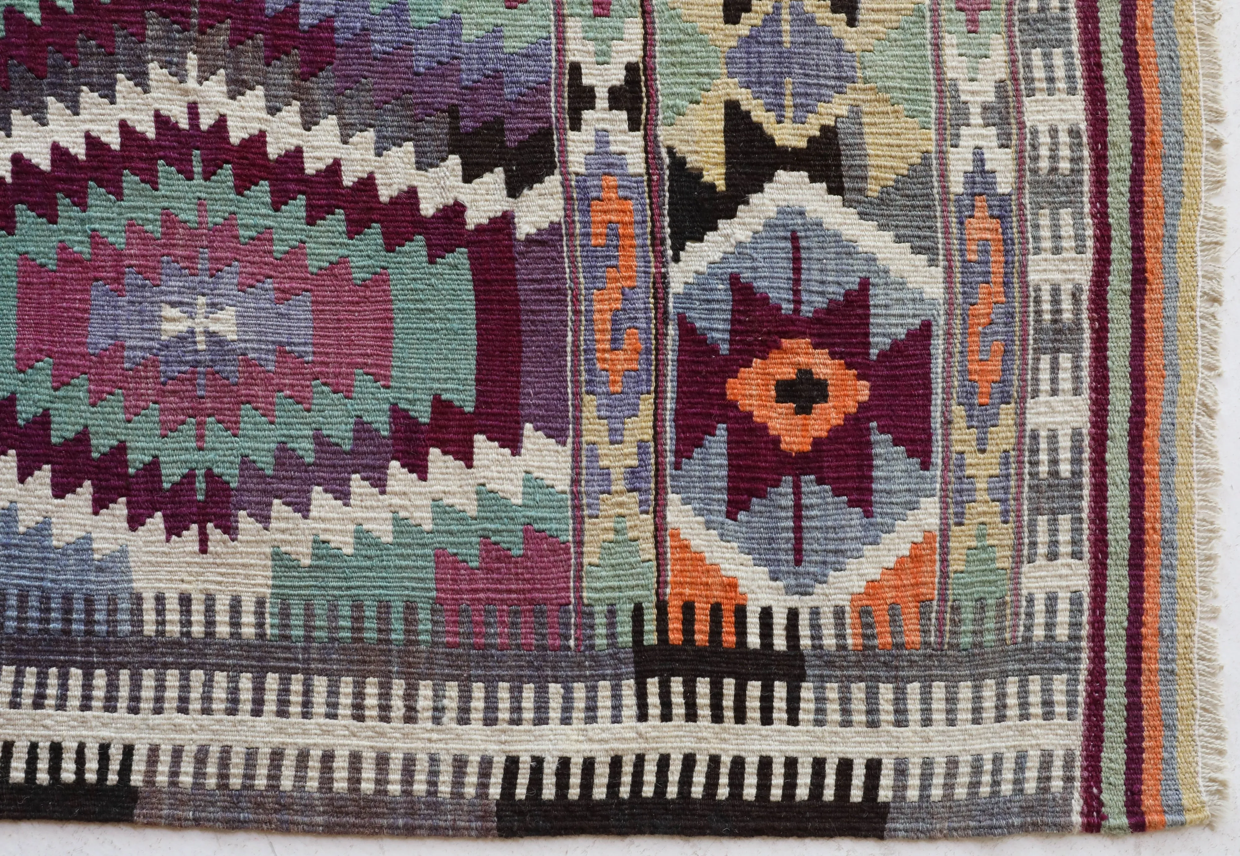 Vintage Antalya Barak Kilim Rug 5'9"x8'2"