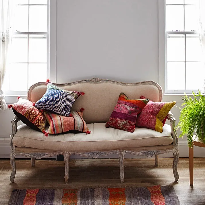 Woven Pillow 16
